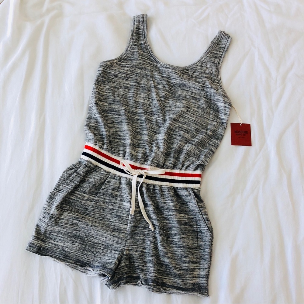 Mossimo Vintage 70s Sleeveless Retro Romper Onesie